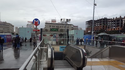 Bağcılar Meydan İstasyonu - Restoran