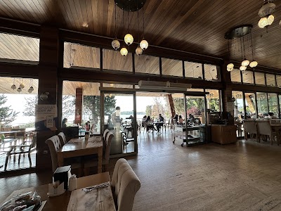Küçükçekmece Belediyesi Soğuksu Sosyal Tesisleri - Restoran