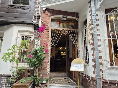 Name Kuzguncuk Cafe - Kafe